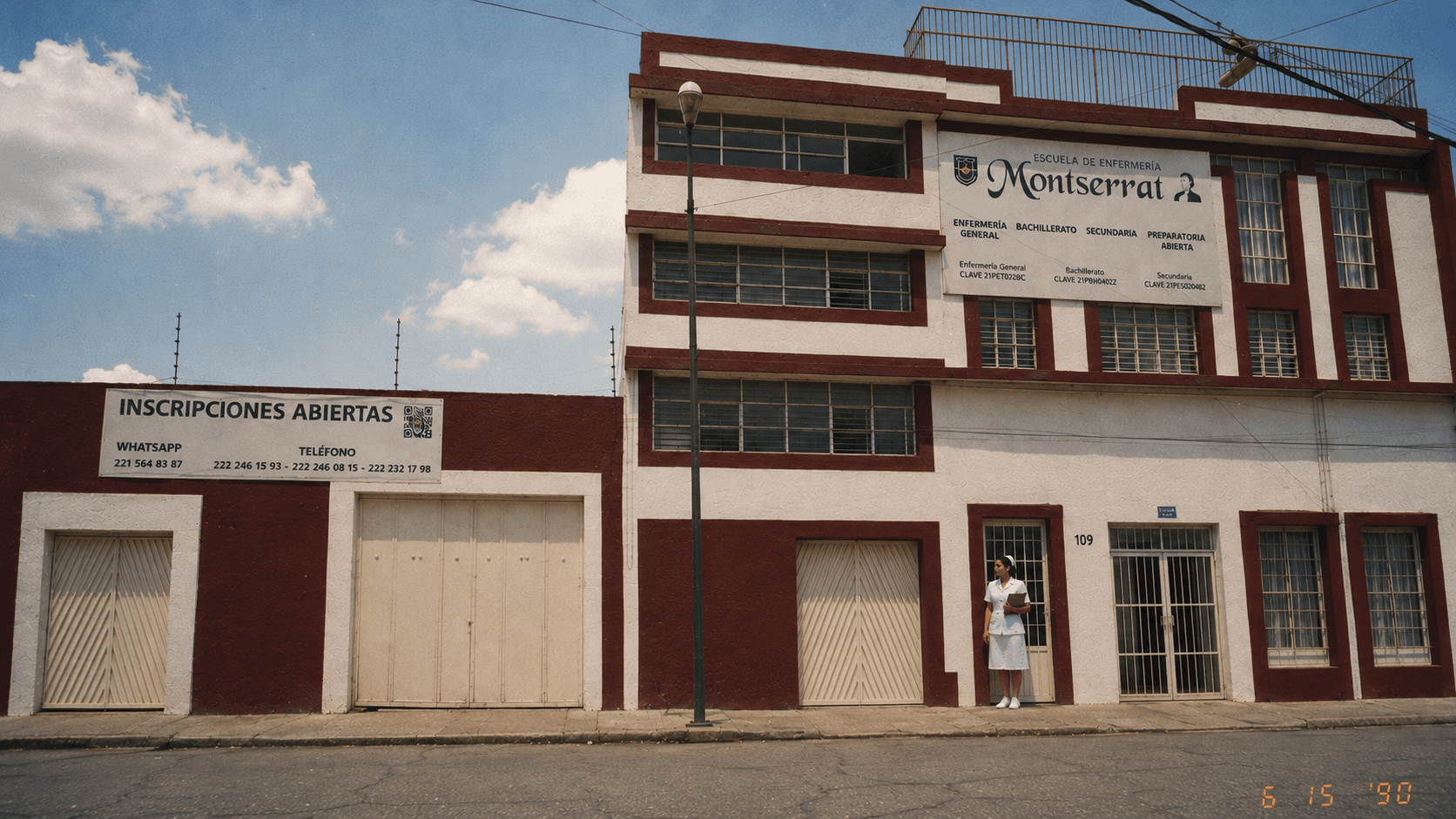 Fachada histórica de Escuela Montserrat en 1990