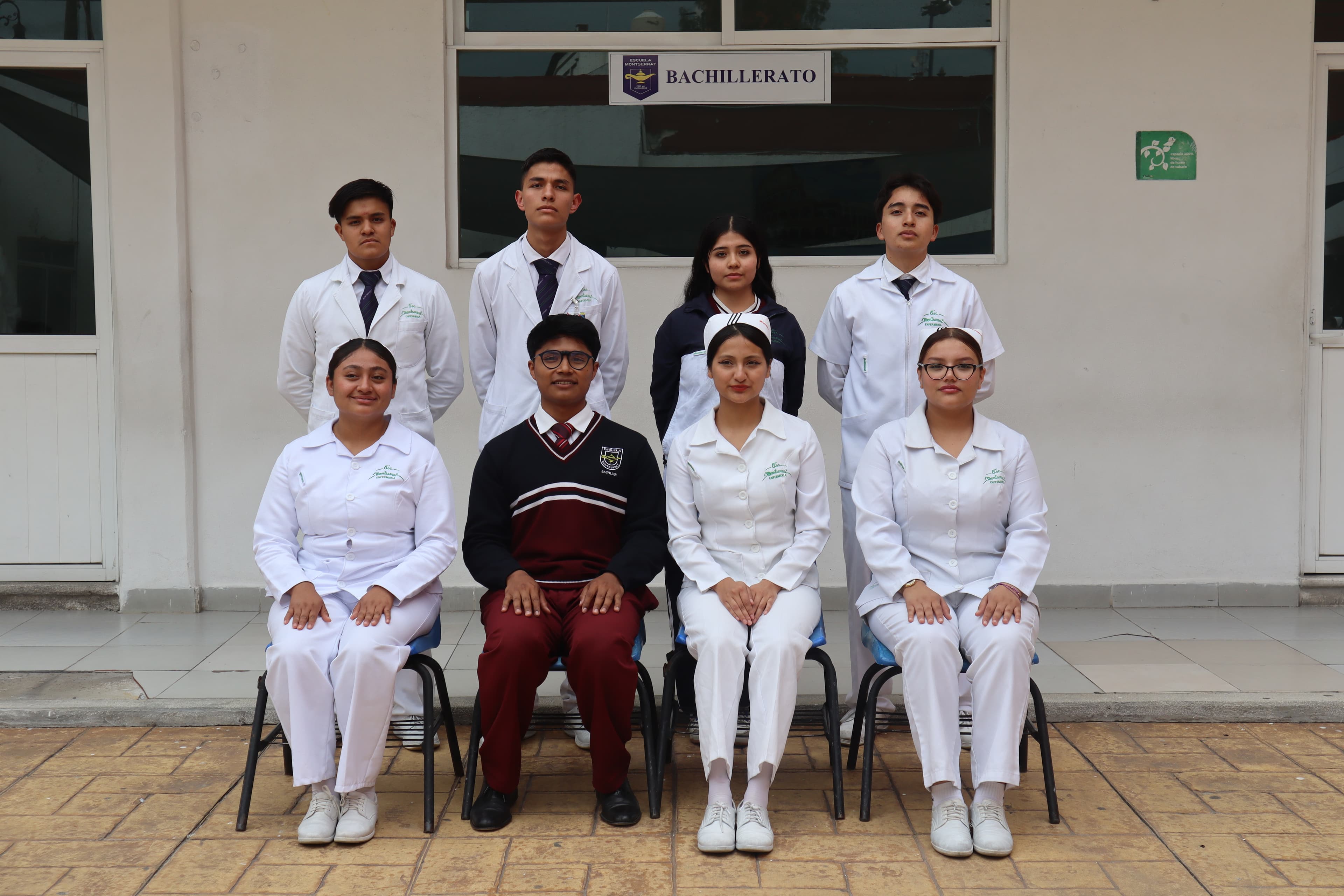 Estudiantes conociendo áreas prácticas de Ciencias de la Salud